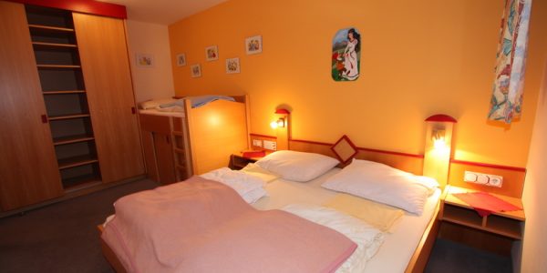 4er Apart „Schnee“ Schlafzimmer