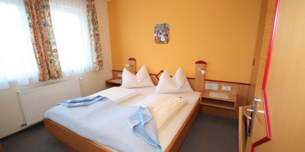 4-5er Apart „Rot 1″ Schlafzimmer