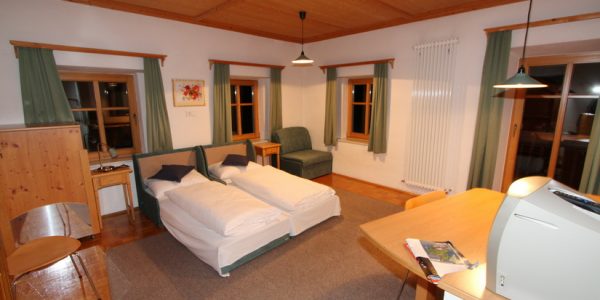 Pension Grünbacher 3-4er-Zimmer Nr. 3a